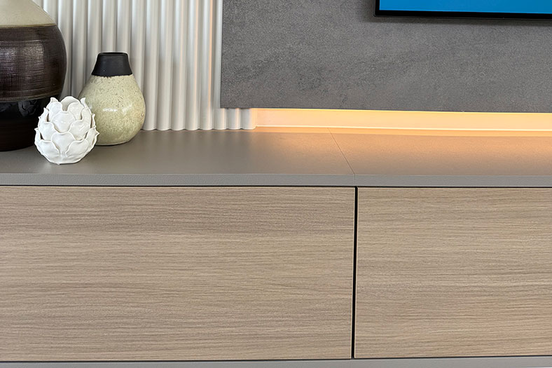 Xylo Surfaces Christopher Leslie